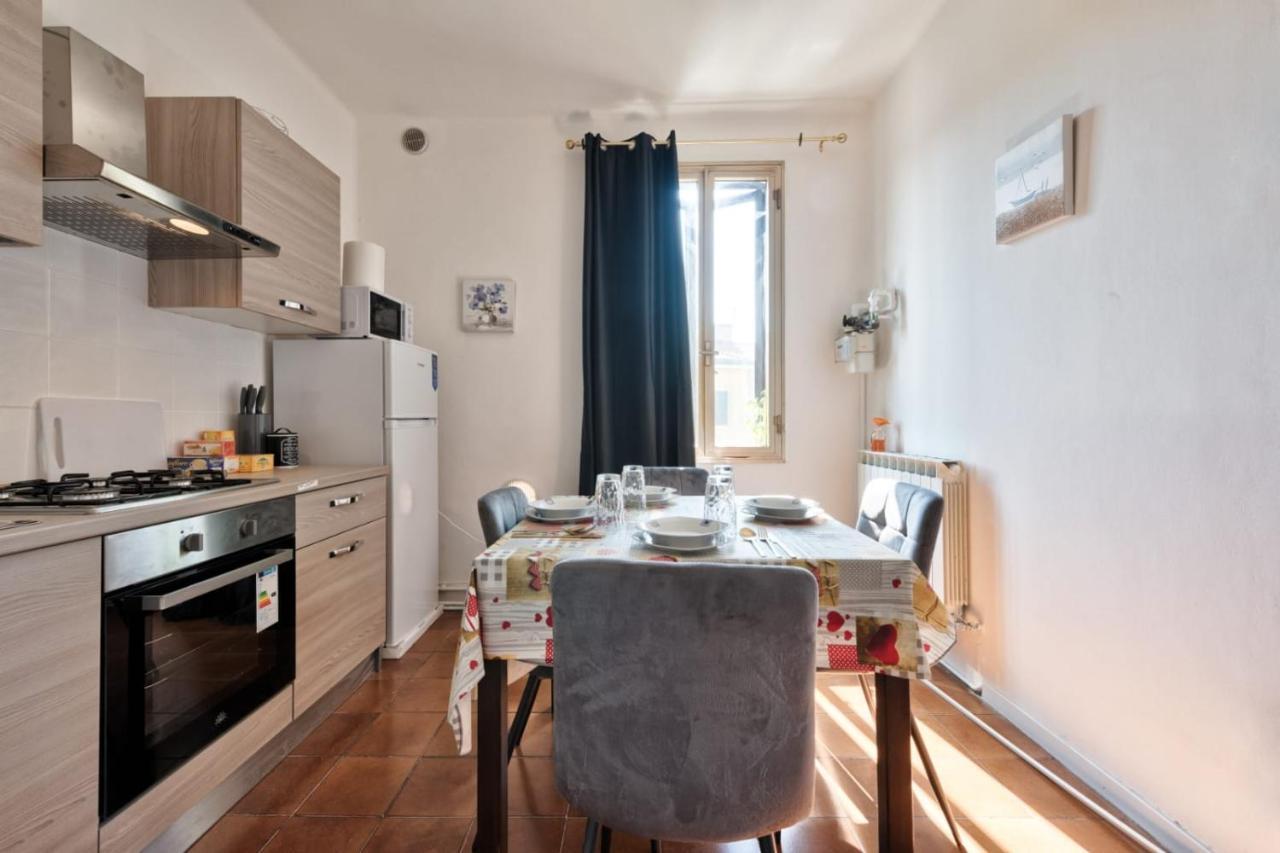 Venice Vacation Apartment Two Bedrooms Маргера Экстерьер фото
